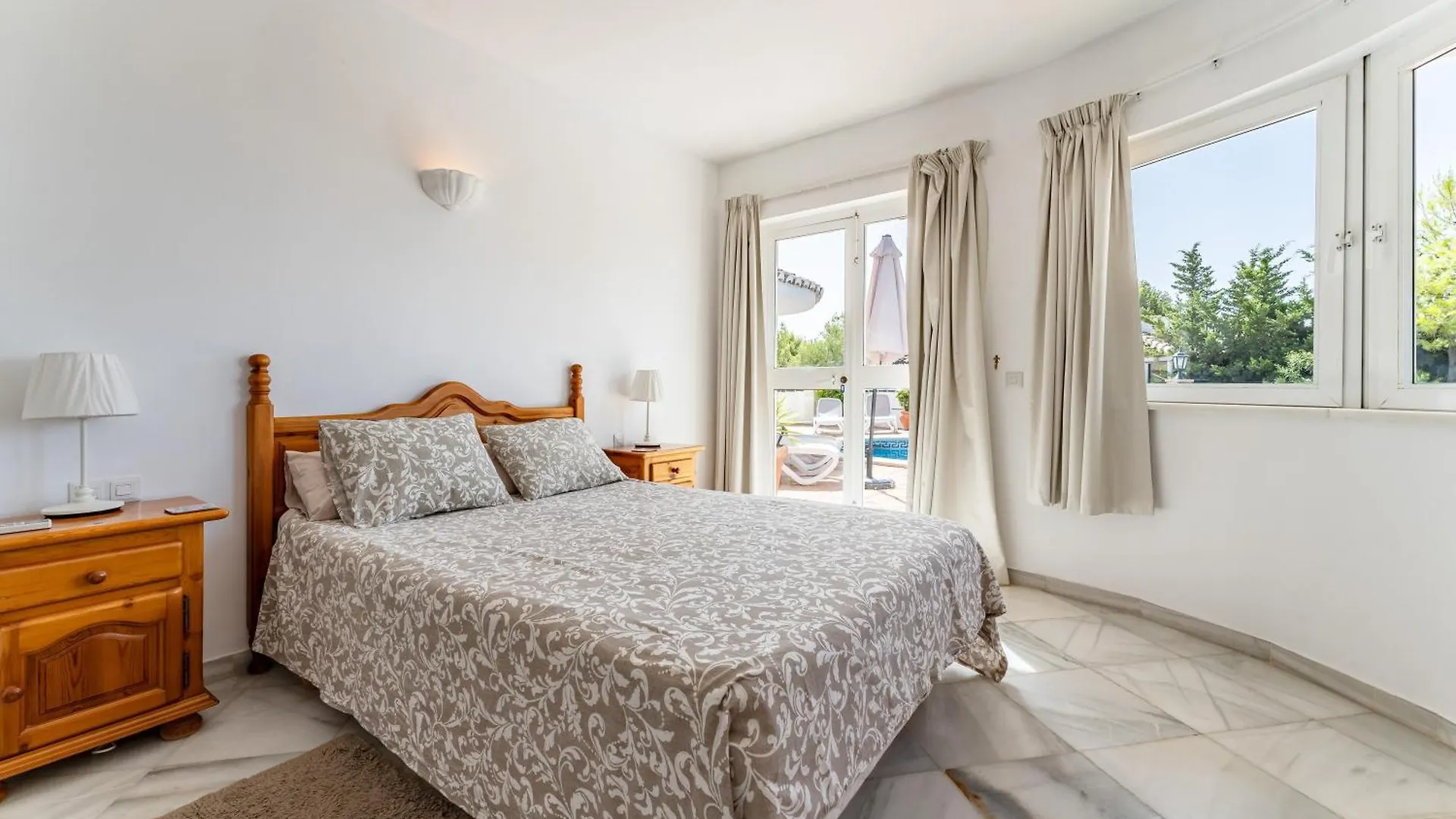 Villa With Private Swimming Pool Mijas
